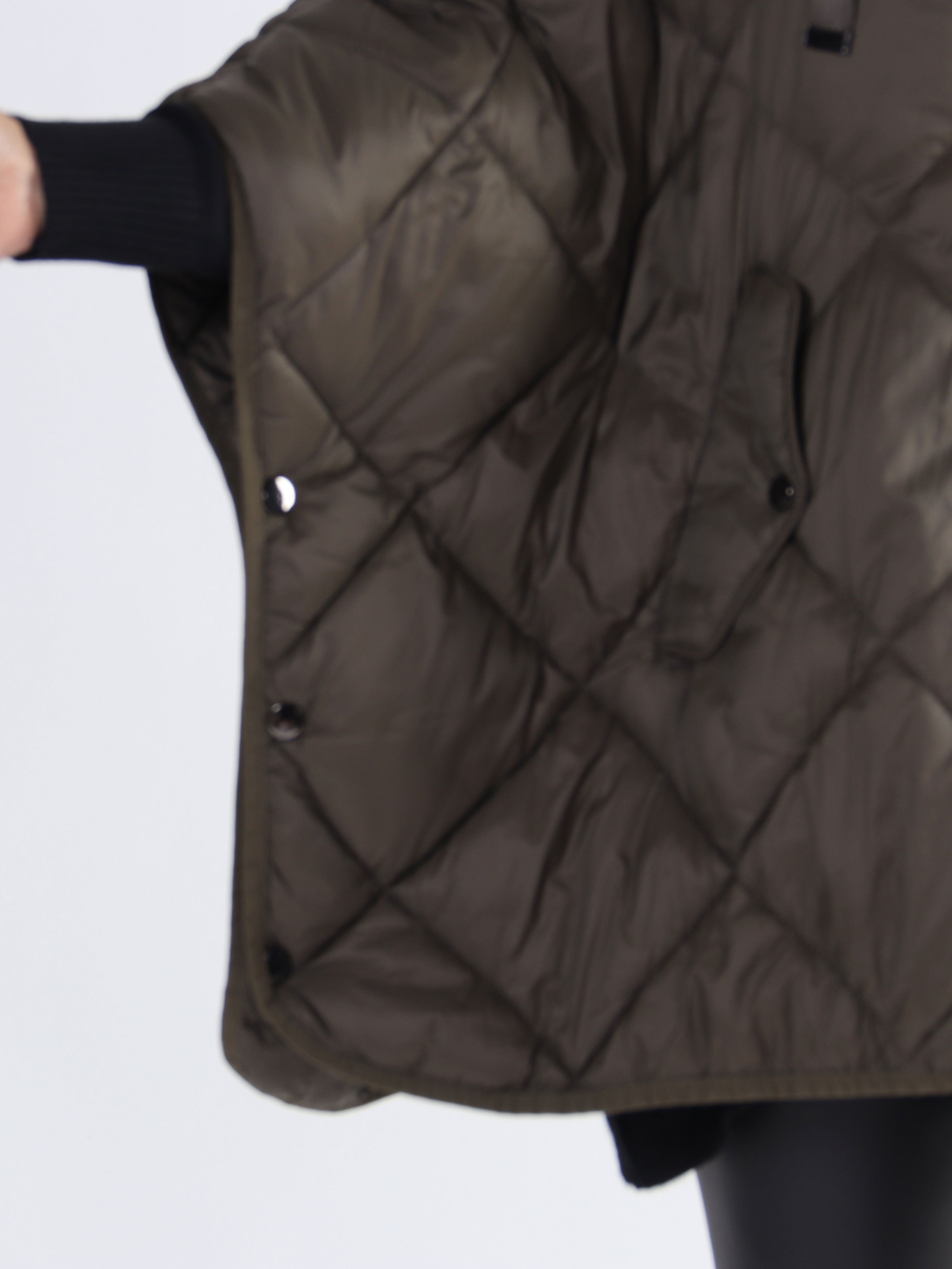 Floriza - Kort plus size dunjacka i oversized passform